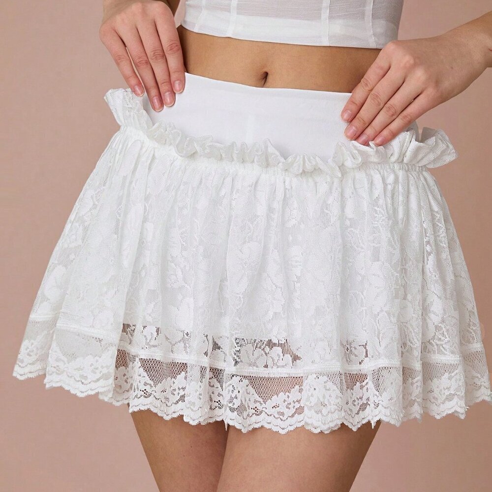 White Cute Women's Floral Lace Mini Skirt